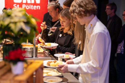 211-2025-11-27-BKS-20-Jahre-NV-Arena-0687